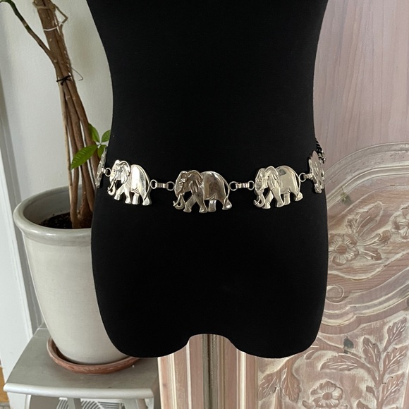 Accessories | Vintage Silver Tone Metal Elephant Chain Belt  display picture 1